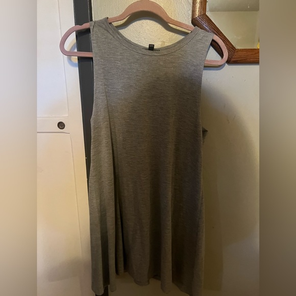 Billabong sundress - Picture 1 of 2